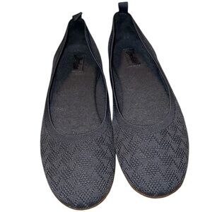 Zodiac Gray Camden Ballet Flats Sz 10